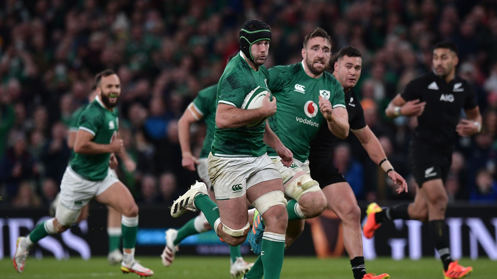 Caelan Doris playing against the All Blacks