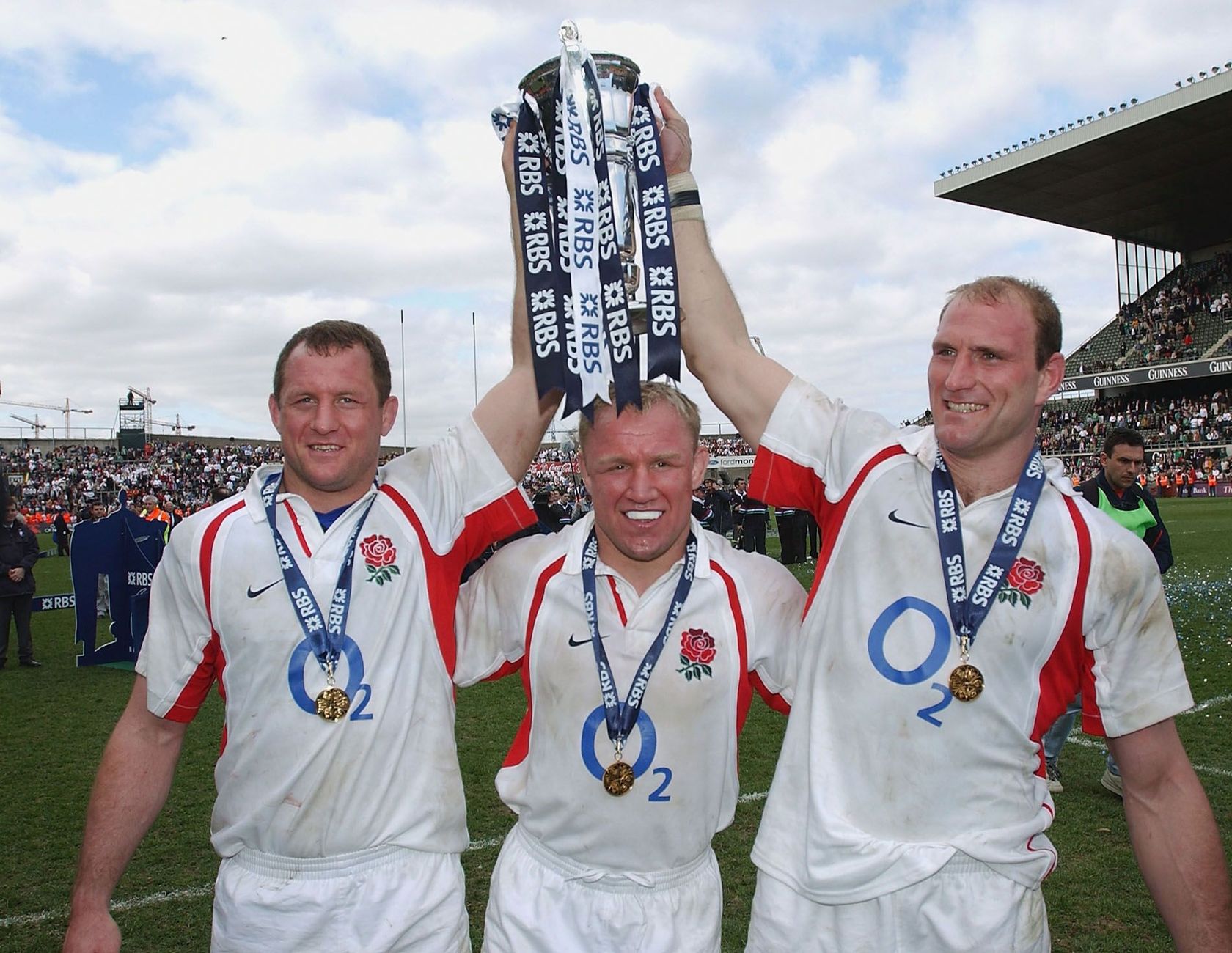 Six Nations 2003: England celebrate winning Grand Slam