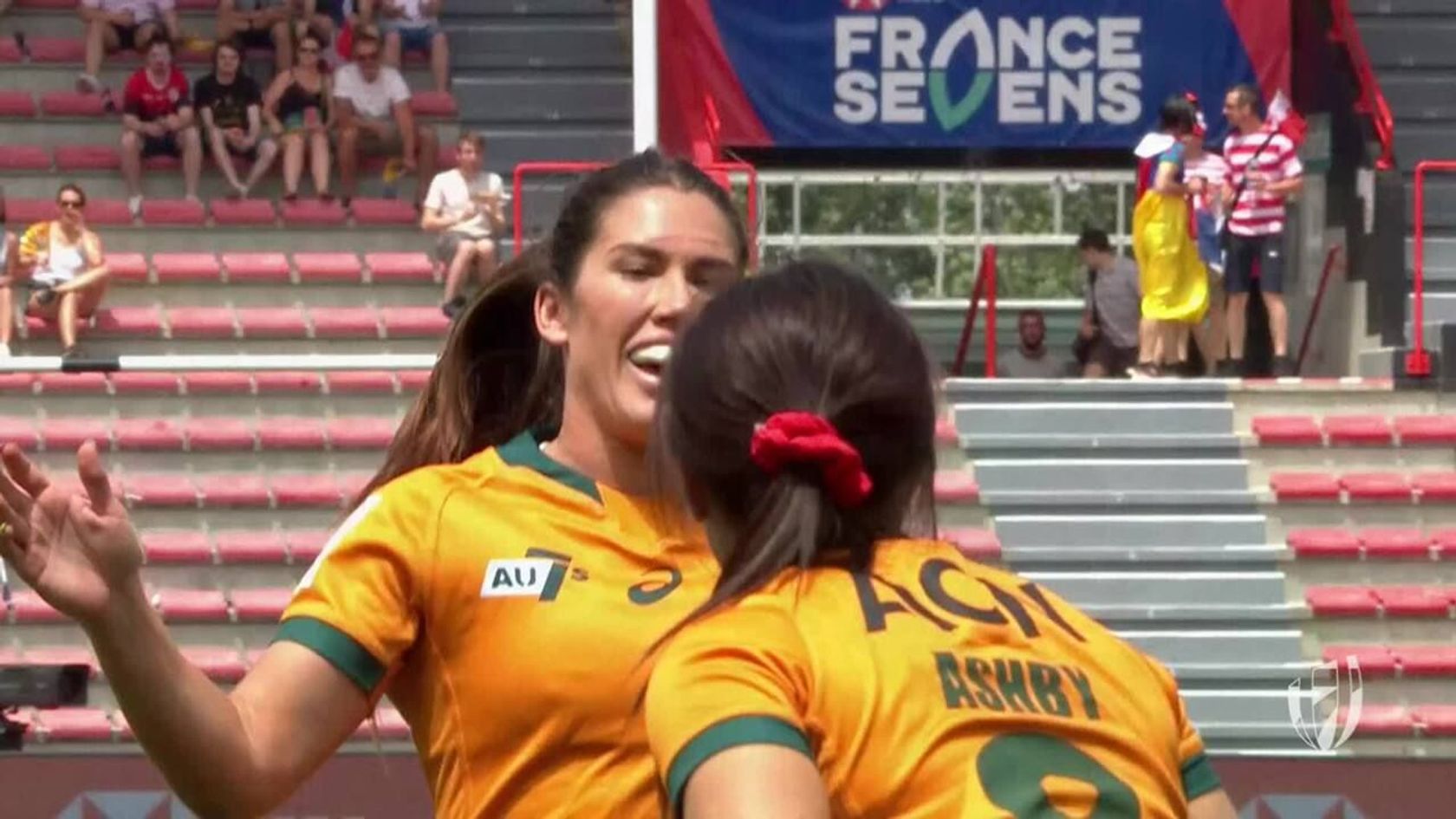 DHL Impact Moment | HSBC France Sevens Toulouse | Madison Ashby finishes a well-worked try