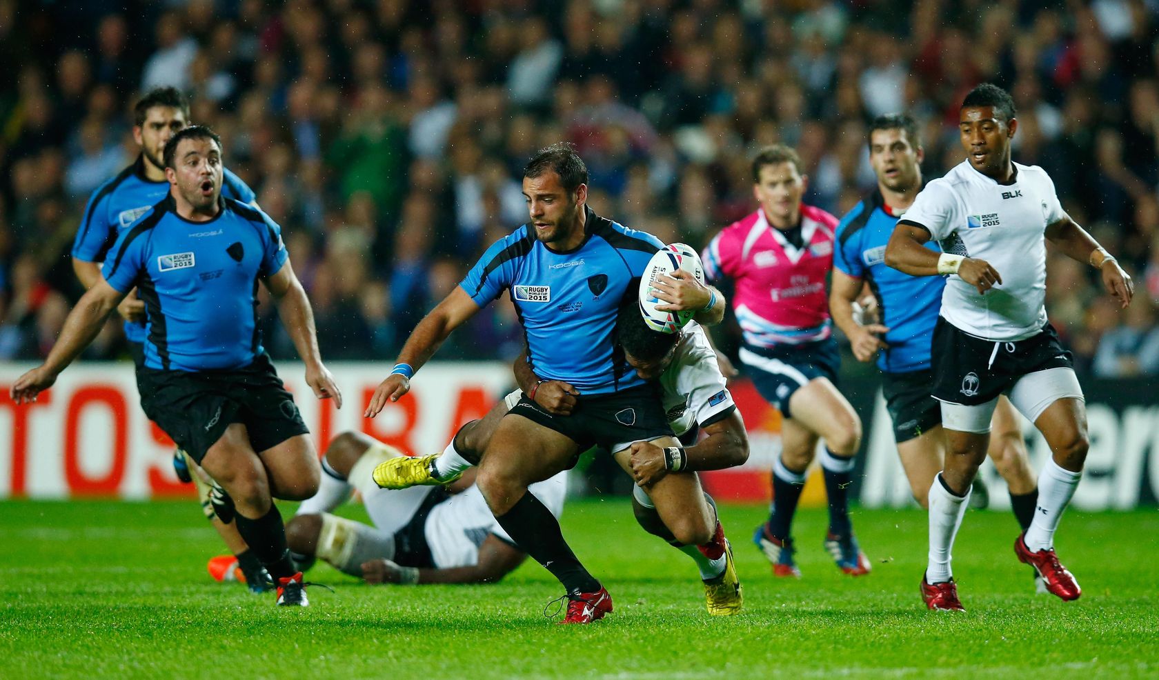 Joaquin Prada resiste la marca.