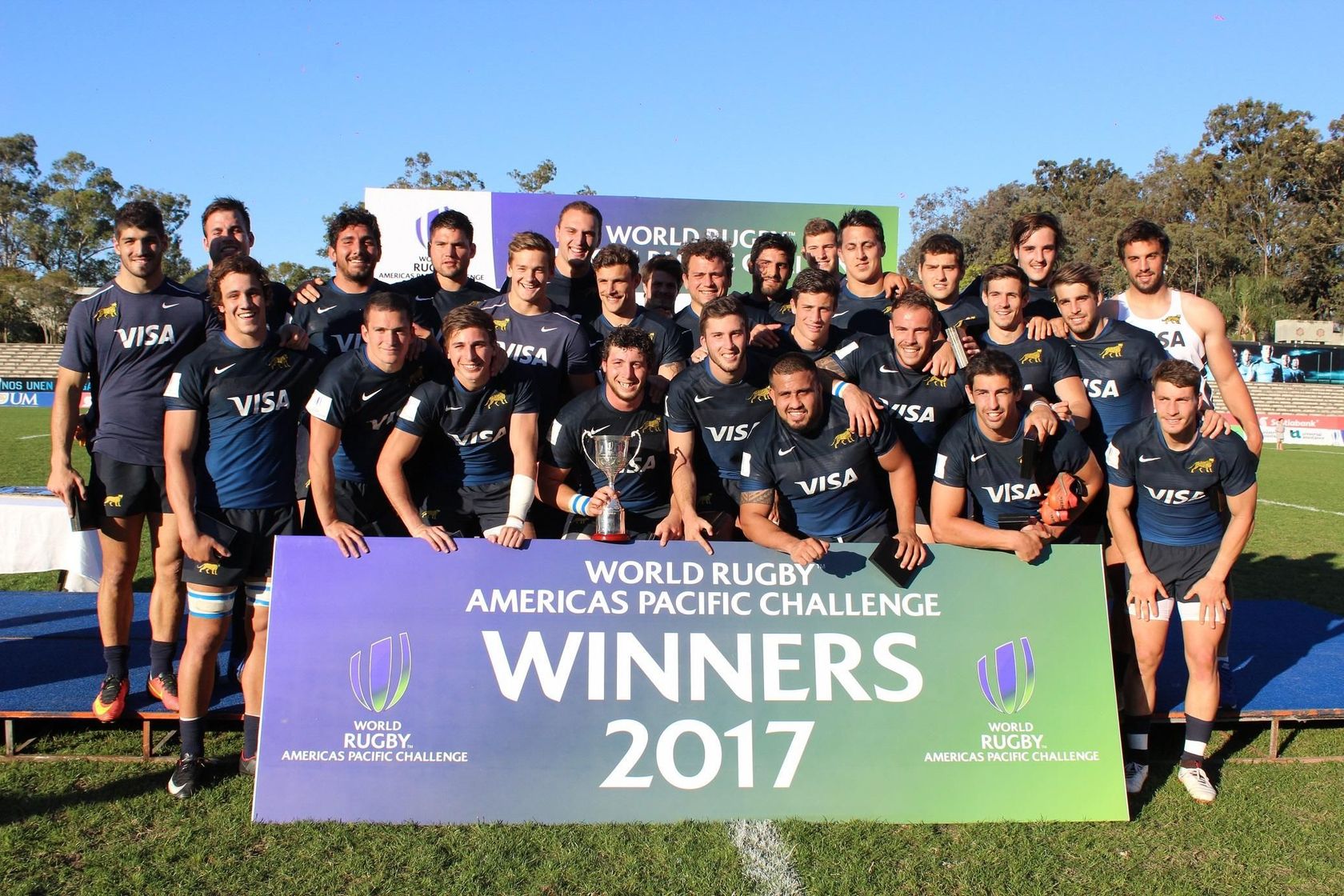 Americas Pacific Challenge 2017: Argentina XV with trophy