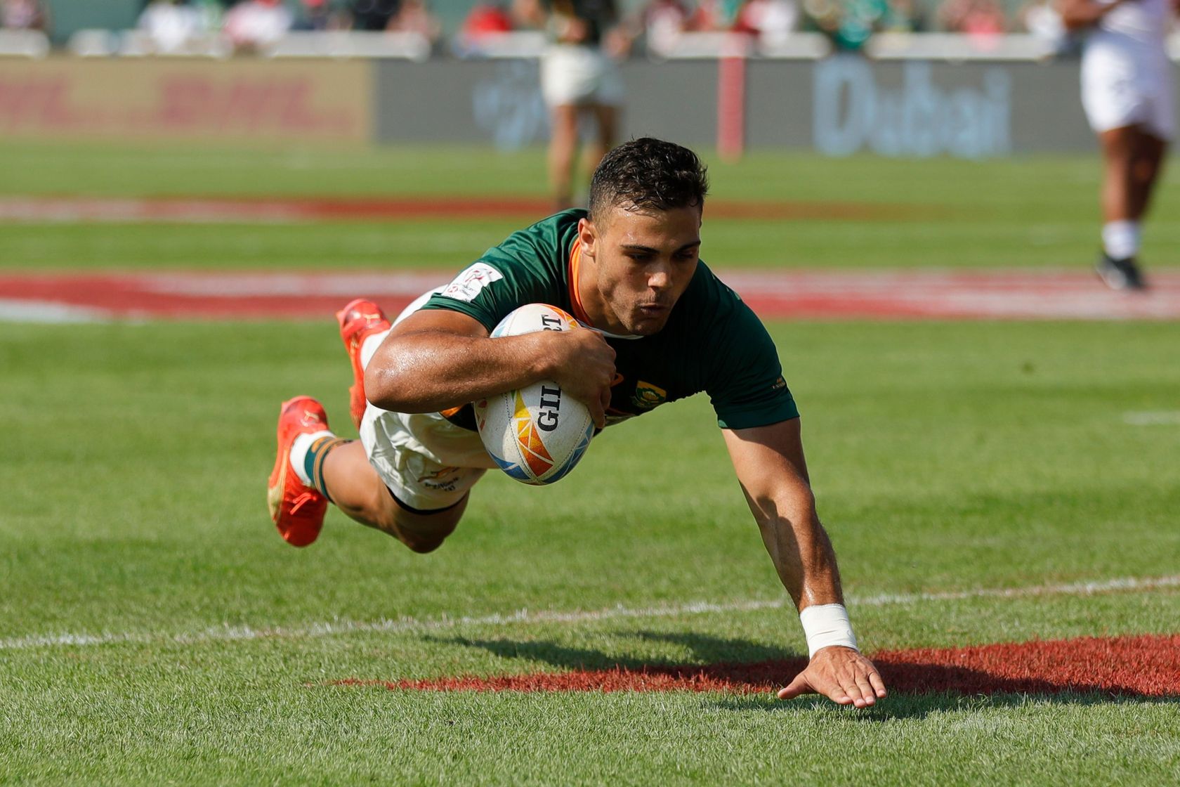 Australia, South Africa arrive in Cape Town full of confidence
