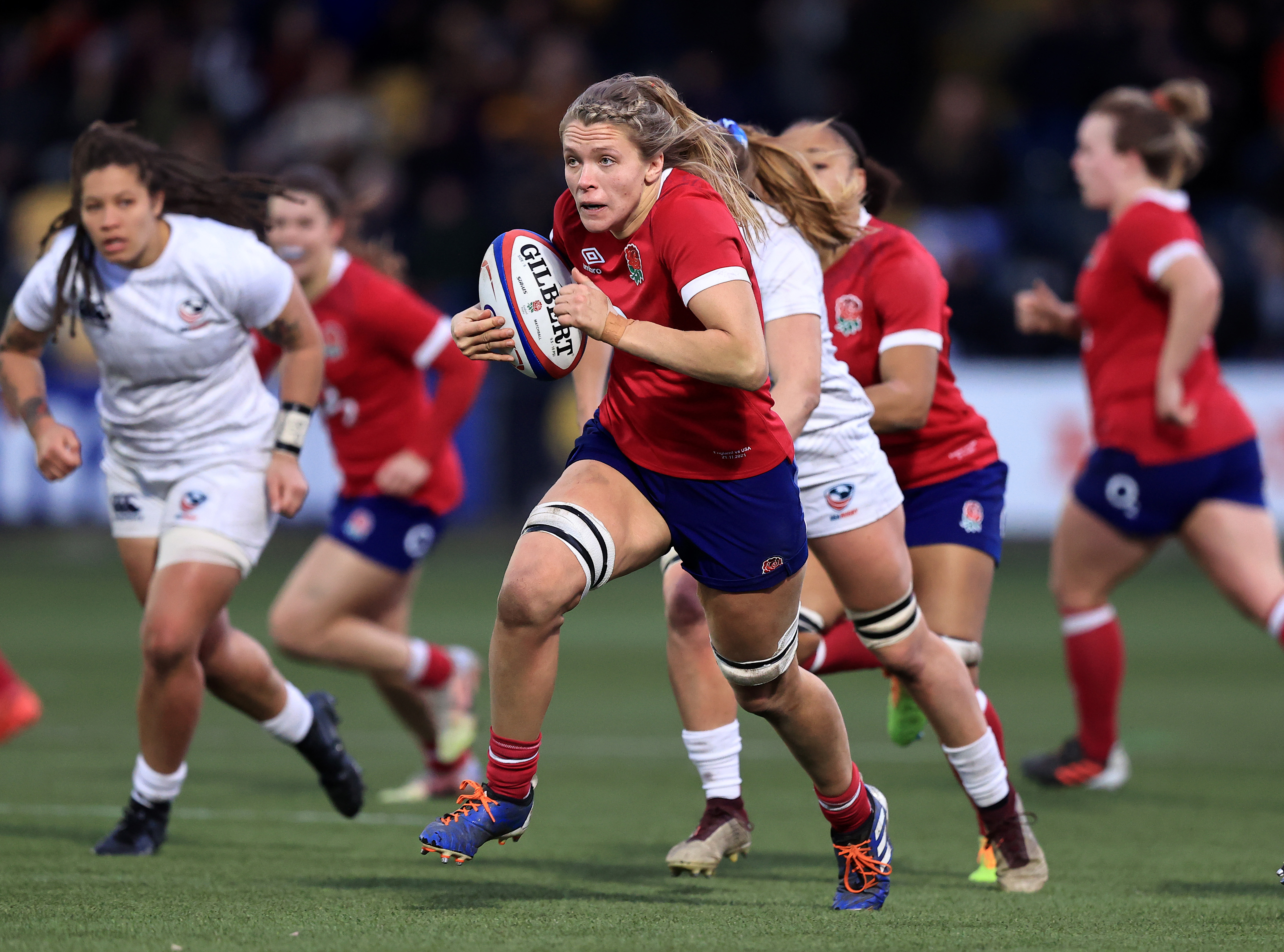 женское регби. алена михальцова. коридор в регби 7. бюдаенн баретт kicking регби. женская сборная новой зеландии по регби.